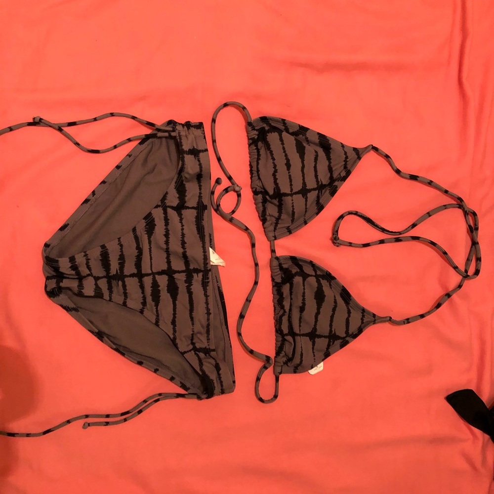 Grey/black tie dye triangle bikini